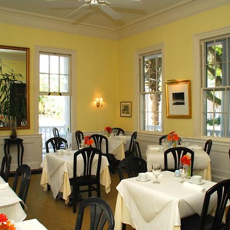Rhett House Bed & Breakfast Beaufort Restaurant bilde